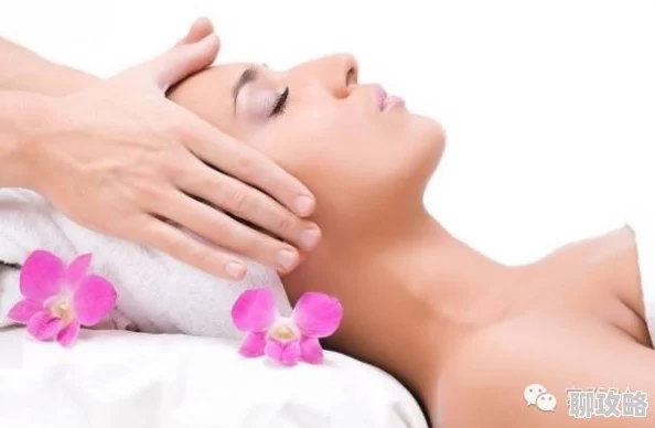 四个女学生的精油按摩因为缓解肌肉酸痛提升舒适感为何如此流行